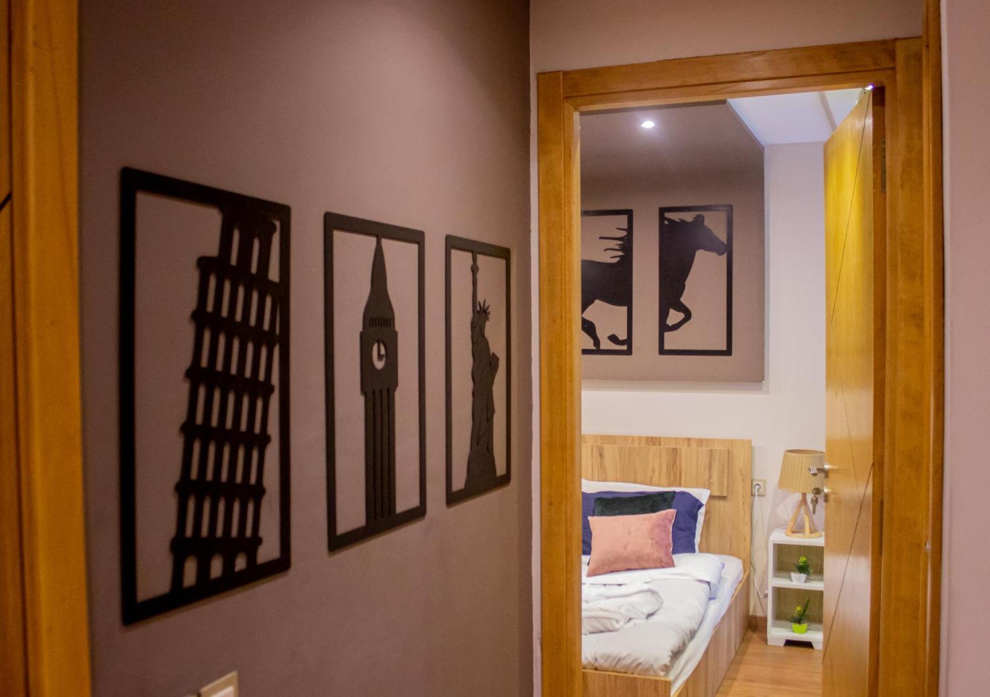 R101- Cosy And Stylish Apartment With King Size Bed- Belvedere Casablanca Bagian luar foto
