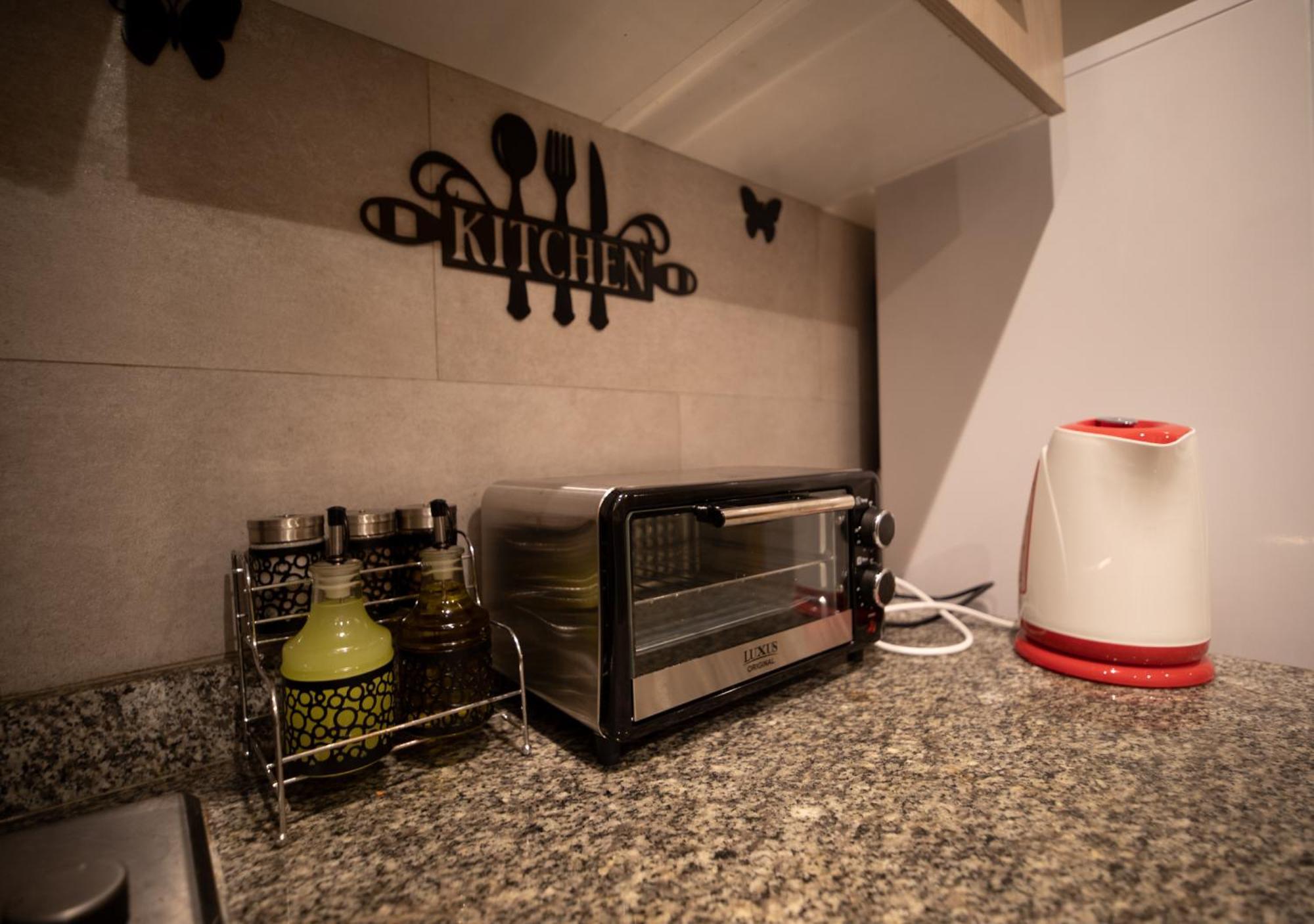 R101- Cosy And Stylish Apartment With King Size Bed- Belvedere Casablanca Bagian luar foto