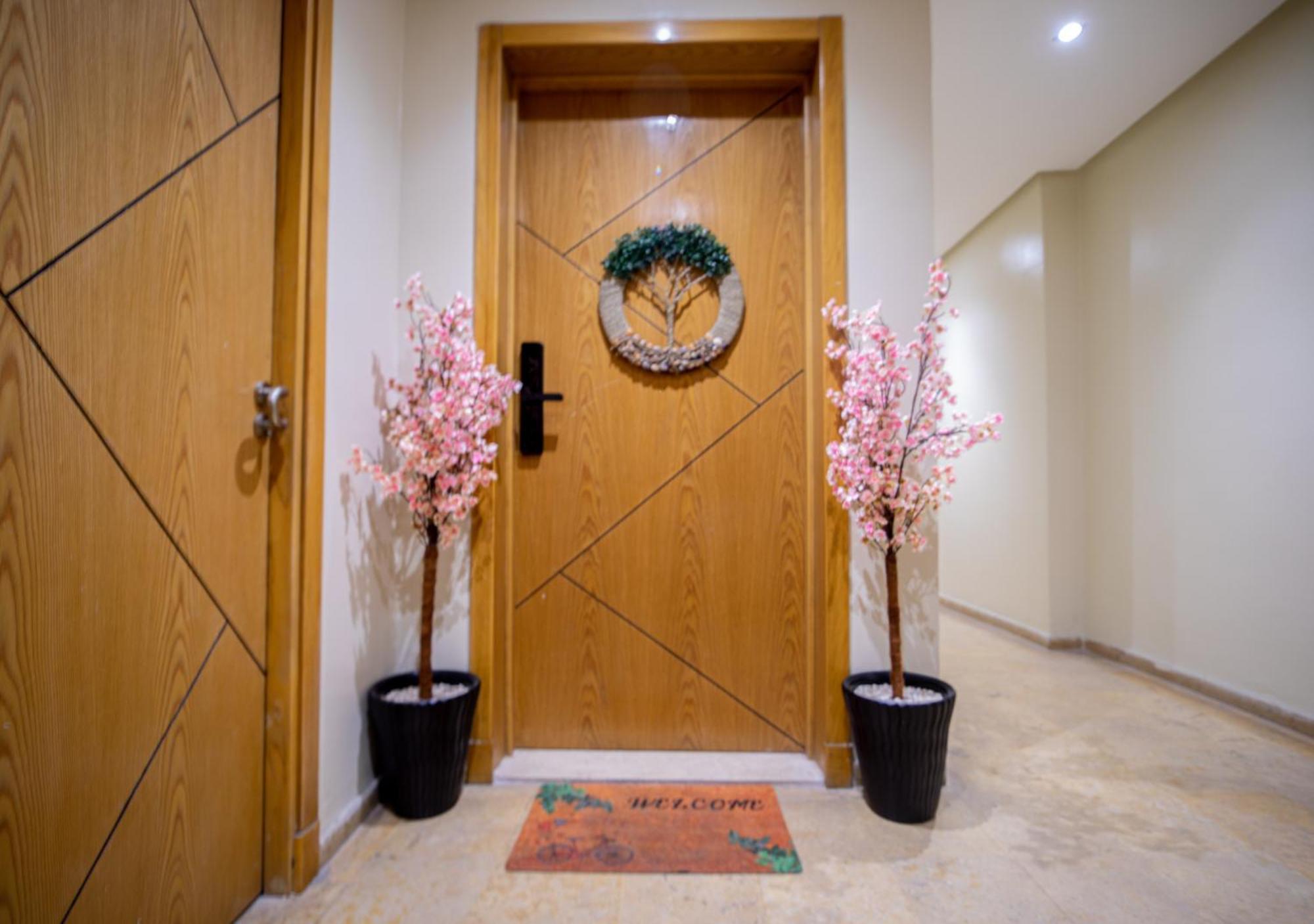 R101- Cosy And Stylish Apartment With King Size Bed- Belvedere Casablanca Bagian luar foto